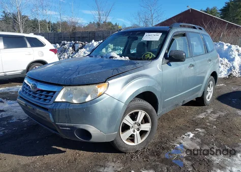 2011 Subaru Forester 2.5X из США, поврежденный, VIN JF2SHABC2BH704897